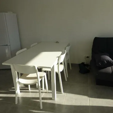 5 Impasse Jean De La Fontaine *